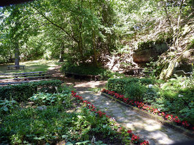 Die Fatima Grotte in Naumburg (Foto: Karl-Franz Thiede)